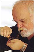 JORGE WANDERLEY: poeta, ensa�sta, tradutor de Dante, fino leitor / Foto arquivo"/