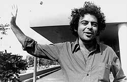 Glauber Rocha, em foto feita em Havana, onde o cineasta viveu por um ano durante a d�cada de 70 